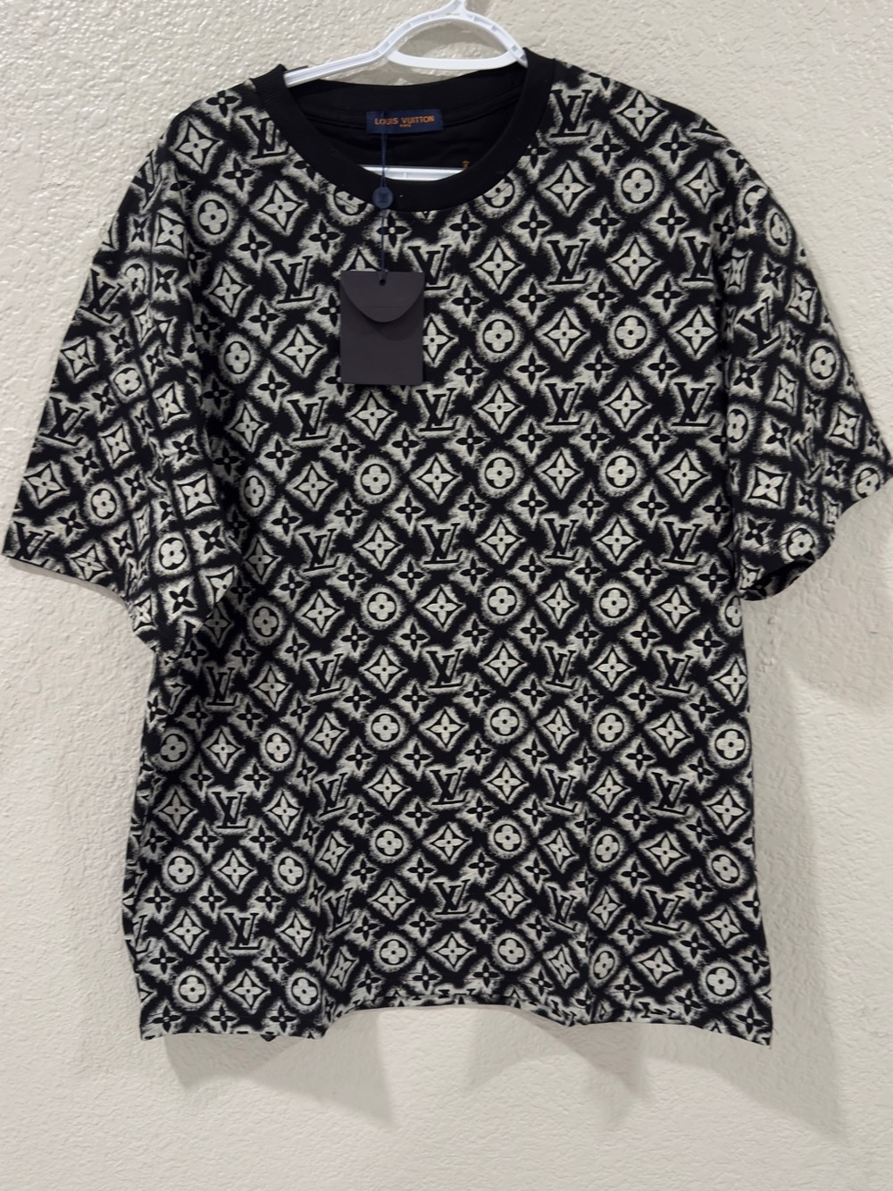 Louis Vuitton Black & Cream Monogram Short Sleeve Tee like2 XL